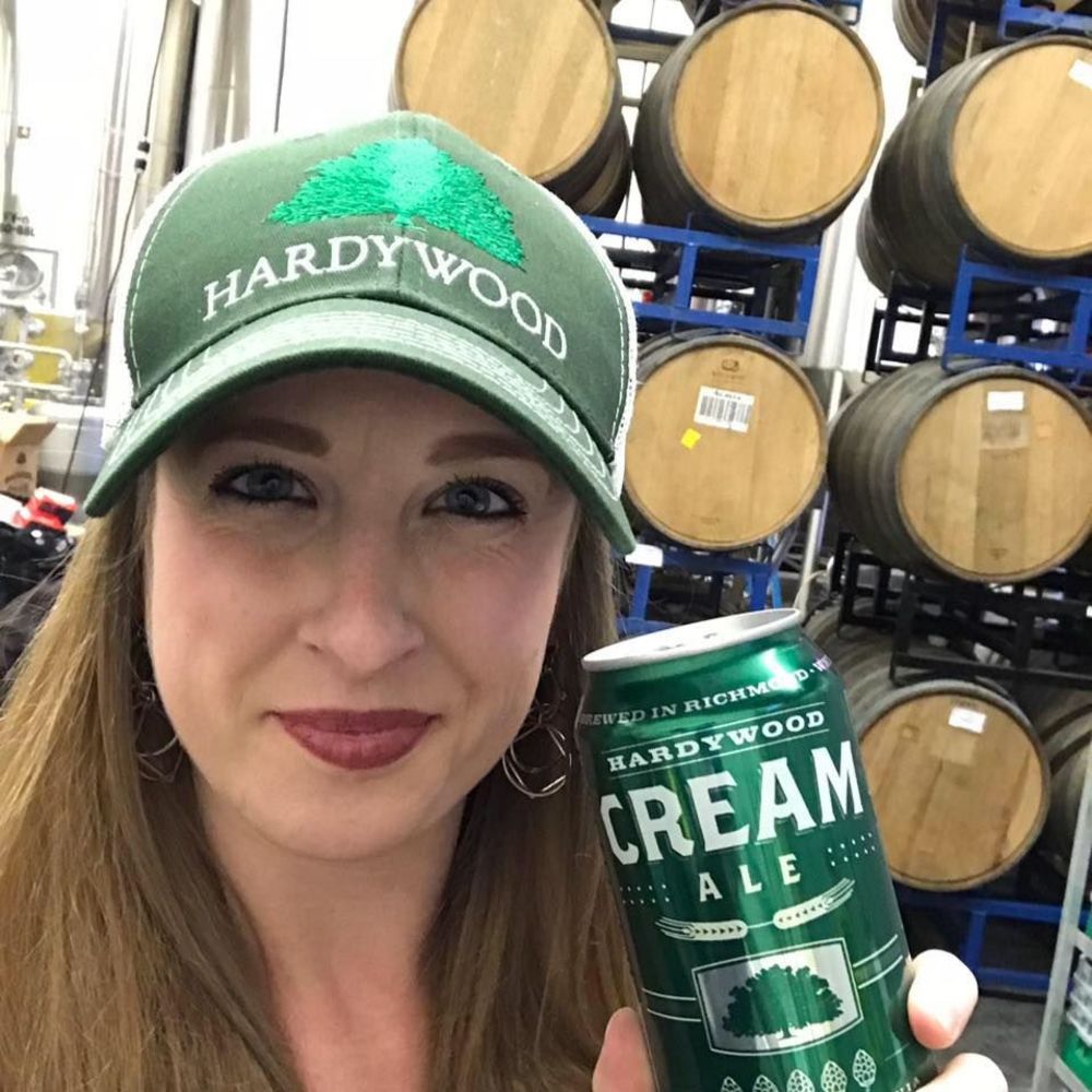 Meet your Posher, Monica